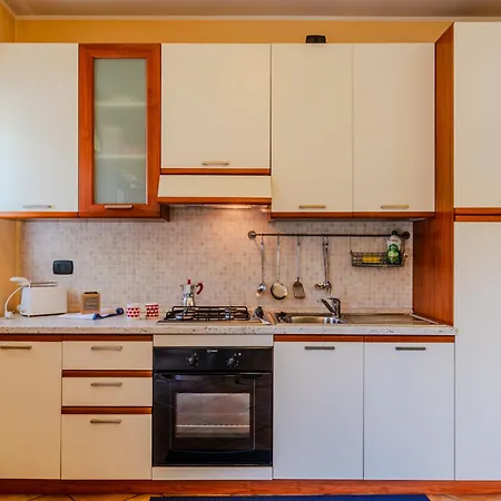 La Perla By Interhome Apartamento Colico